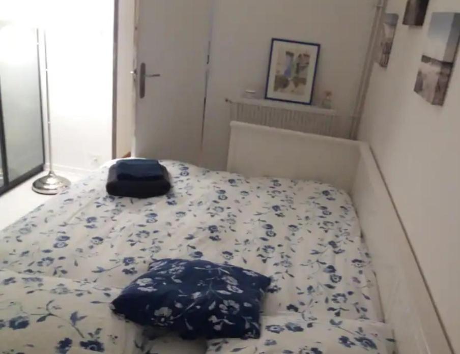 Chambre Chez L'Habitante Avec Salle De Bain Et Cuisine Communes - Presence D'Un Chat Бордо Экстерьер фото