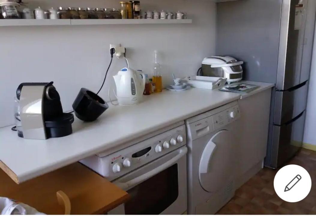 Chambre Chez L'Habitante Avec Salle De Bain Et Cuisine Communes - Presence D'Un Chat Бордо Экстерьер фото